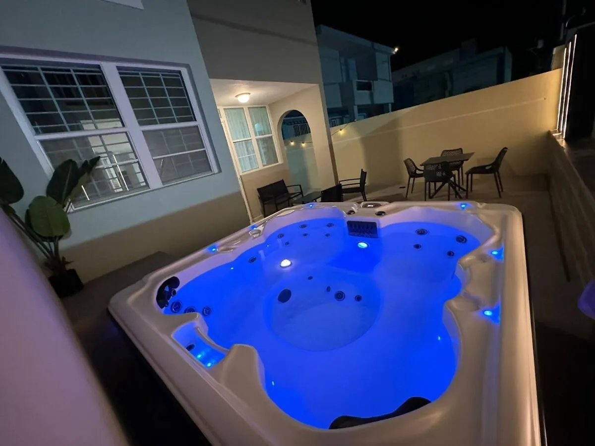 Apartment Steps From Stunning Beaches, Near El Yunque And Carabali Luquillo