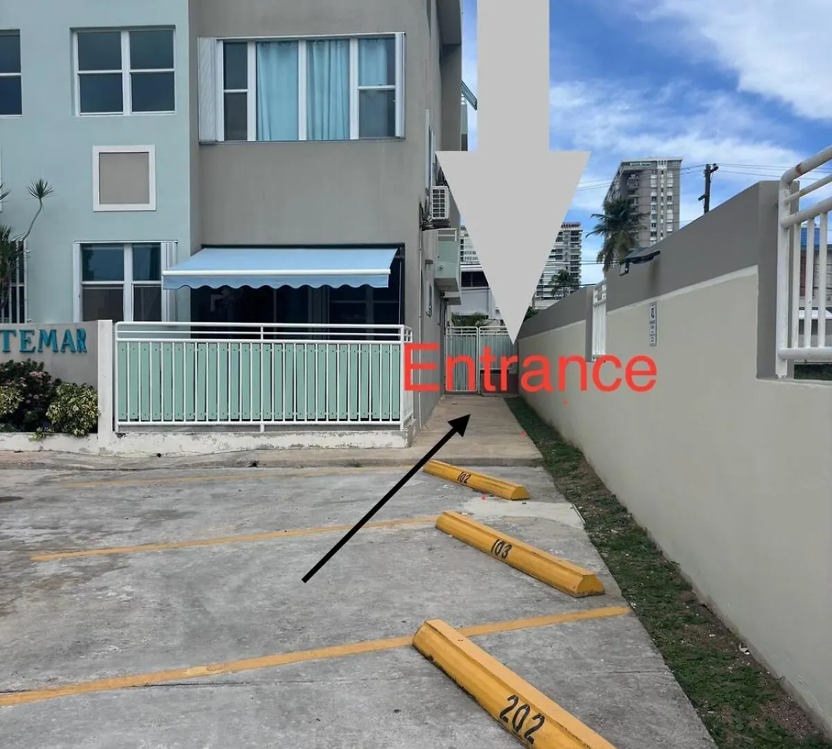 Steps From Stunning Beaches, Near El Yunque And Carabali Luquillo