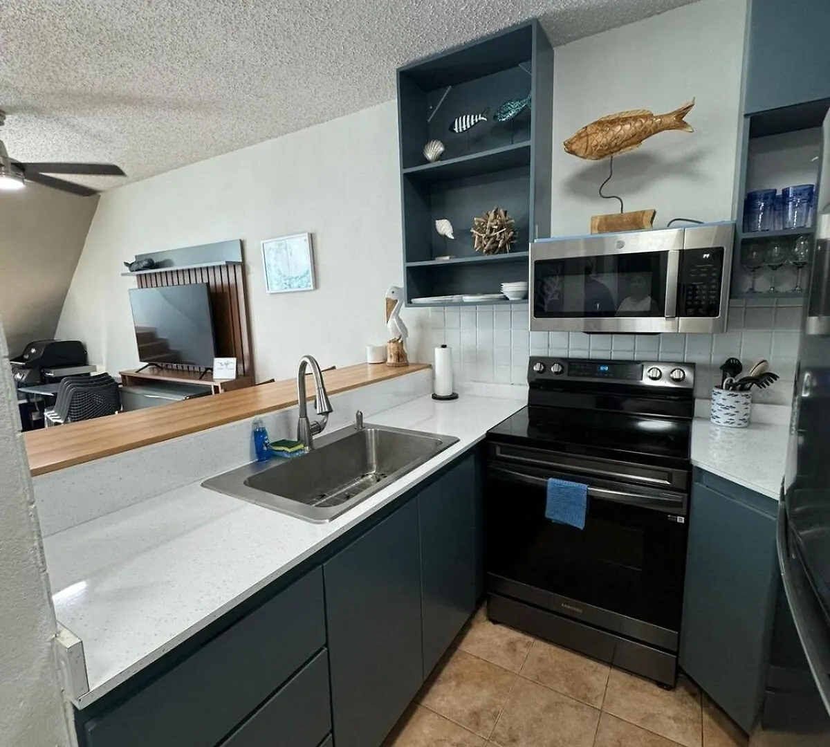 Steps From Stunning Beaches, Near El Yunque And Carabali Luquillo